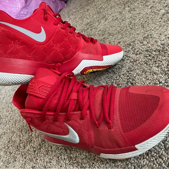 Nike ‘Red Suede’ Kyrie 3’s Sz 11 - Picture 2 of 12